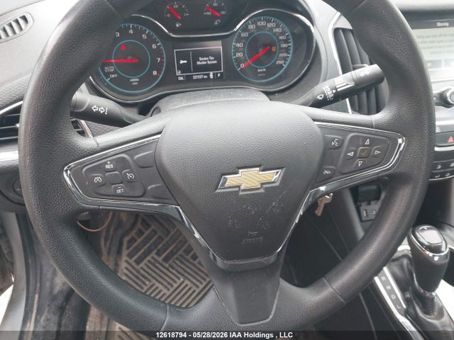 Aukcja sprzedaży 2018 Chevrolet Cruze Lt, vin: 1G1BE5SM3J7230608, numer aukcji: 12618794