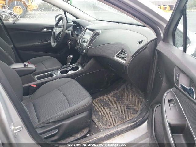 Aukcja sprzedaży 2018 Chevrolet Cruze Lt, vin: 1G1BE5SM3J7230608, numer aukcji: 12618794