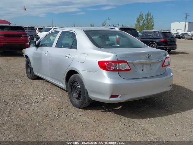 2013 Toyota Corolla S/le მანქანა იყიდება აუქციონზე, vin: 2T1BU4EE3DC091401, აუქციონის ნომერი: 12618800