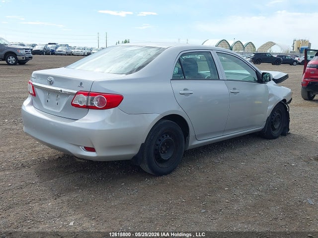 2013 Toyota Corolla S/le მანქანა იყიდება აუქციონზე, vin: 2T1BU4EE3DC091401, აუქციონის ნომერი: 12618800