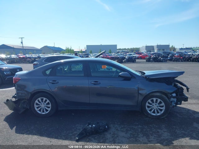 3KPF24AD9PE627472 KIA Forte Lx/lxs