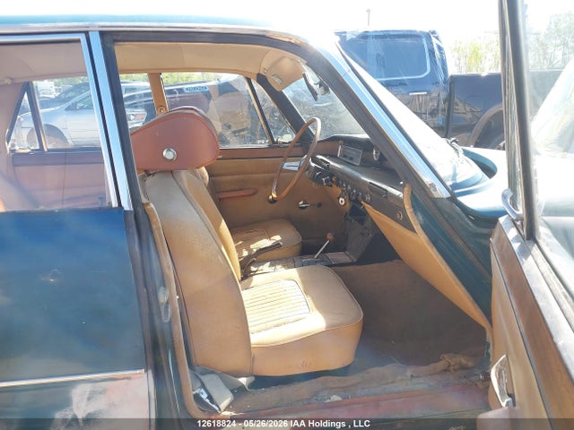 12618824 :رقم المزاد ، 40800486E vin ، 1967 Land Rover 2000tc مزاد بيع