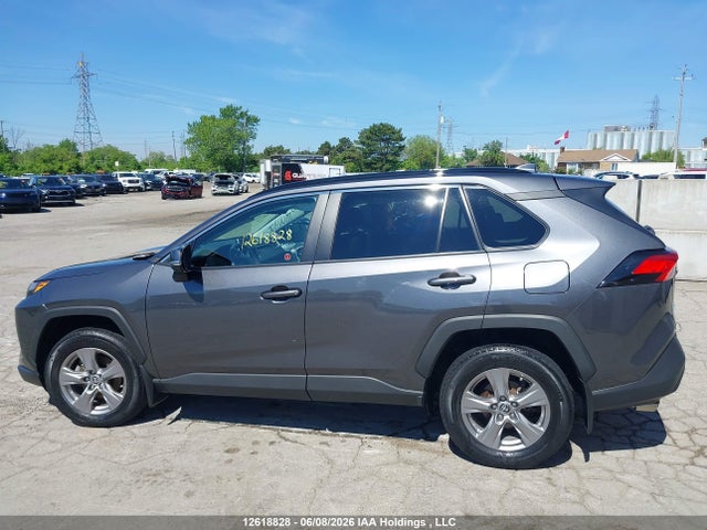 Toyota Rav4 Xle 2023 2T3R1RFV4PC392239 Image 13