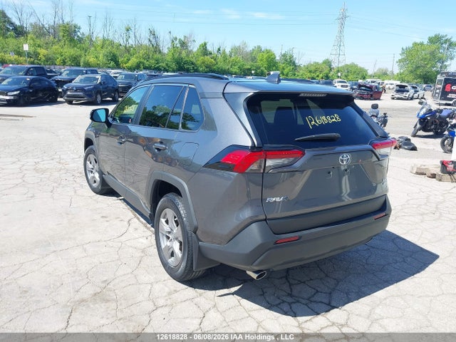Toyota Rav4 Xle 2023 2T3R1RFV4PC392239 Image 3