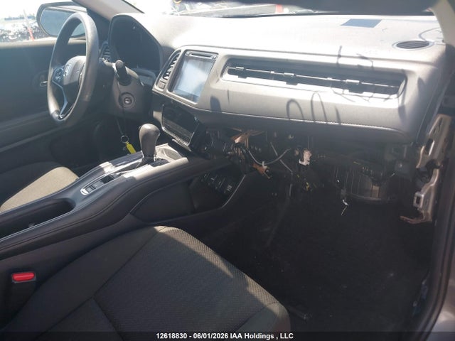 12618830 :رقم المزاد ، 3CZRU6H38JM103480 vin ، 2018 Honda Hr-v Lx مزاد بيع