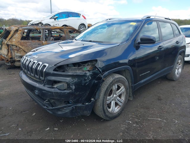 1C4PJMAB8GW191922 Jeep Cherokee Sport