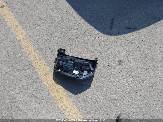 2026 Chevrolet Suburban K1500 Rst მანქანა იყიდება აუქციონზე, vin: 1GNS6EKD1TR323629, აუქციონის ნომერი: 12618842