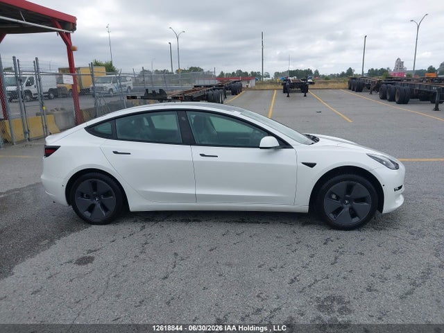 Продажа на аукционе авто 2022 Tesla Model 3, vin: 5YJ3E1EA7NF167907, номер лота: 12618844