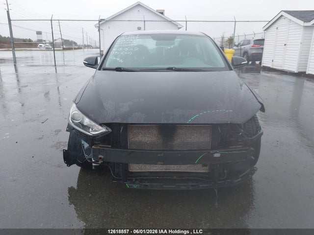 2018 Hyundai Elantra Gl მანქანა იყიდება აუქციონზე, vin: KMHD84LF8JU650878, აუქციონის ნომერი: 12618857
