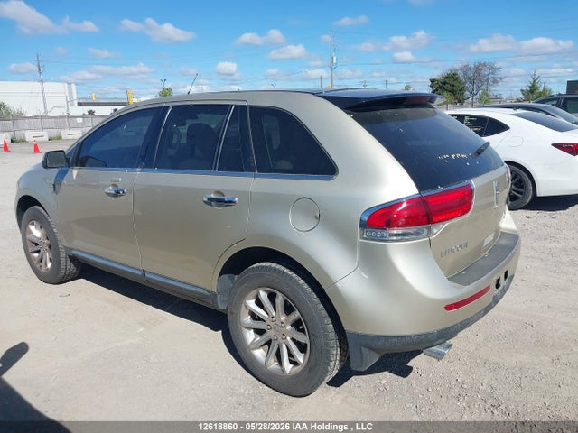 12618860 :رقم المزاد ، 2LMDJ8JK4BBJ27915 vin ، 2011 Lincoln Mkx مزاد بيع