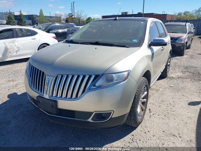 12618860 :رقم المزاد ، 2LMDJ8JK4BBJ27915 vin ، 2011 Lincoln Mkx مزاد بيع