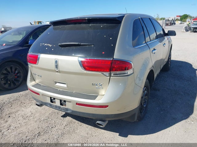 12618860 :رقم المزاد ، 2LMDJ8JK4BBJ27915 vin ، 2011 Lincoln Mkx مزاد بيع
