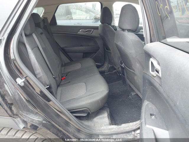 12618861 :رقم المزاد ، KNDPUCAF6P7064570 vin ، 2023 Kia Sportage Lx/x-line مزاد بيع