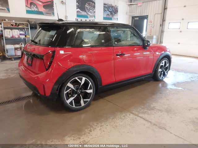 Mini COOPER S 2025 WMW23GD08S2W74257 Image 4