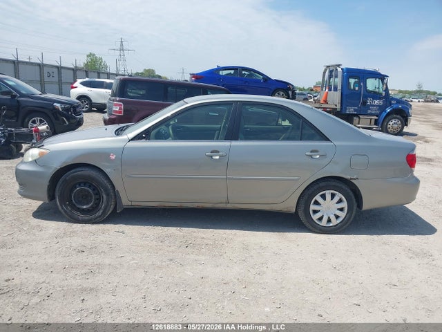 Продажа на аукционе авто 2005 Toyota Camry Le/se, vin: 4T1BE32K55U618131, номер лота: 12618883