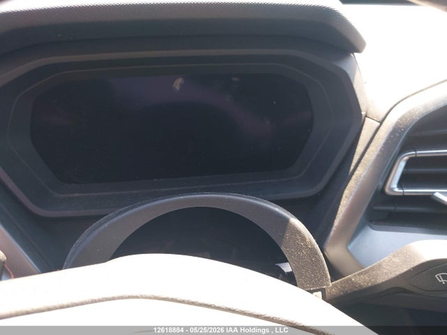 WA1BCBFZ3PP014049 Audi Q4 E-tron Premium Plus 40 Rwd
