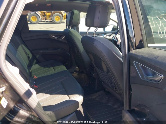 WA1BCBFZ3PP014049 Audi Q4 E-tron Premium Plus 40 Rwd