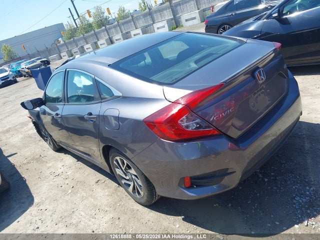Auction sale of the 2018 Honda Civic Lx, vin: 2HGFC2F62JH041642, lot number: 12618888