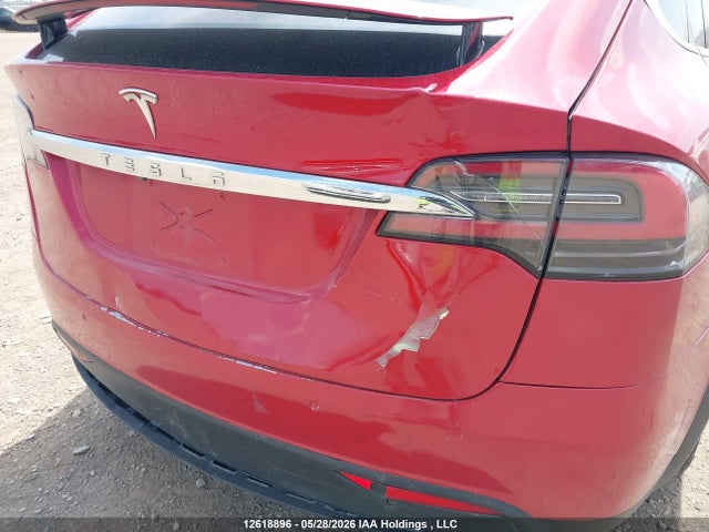 12618896 :رقم المزاد ، 5YJXCAE20LF234604 vin ، 2020 Tesla Model X مزاد بيع