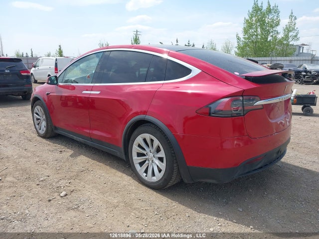 12618896 :رقم المزاد ، 5YJXCAE20LF234604 vin ، 2020 Tesla Model X مزاد بيع