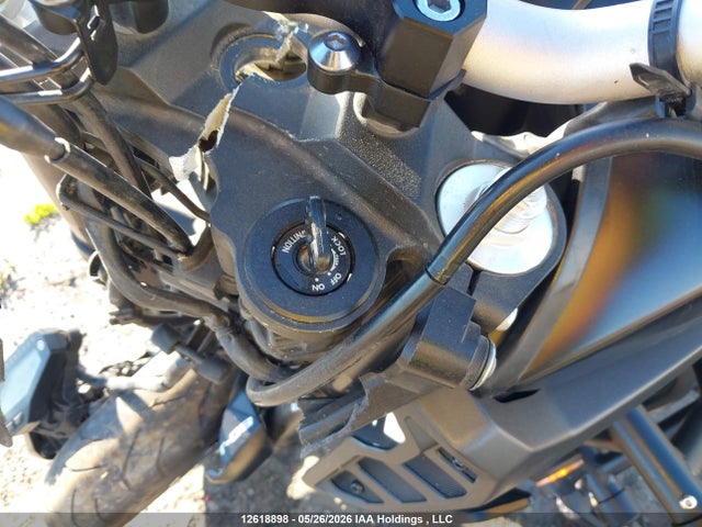 12618898 :رقم المزاد ، JYARN53N2LA002419 vin ، 2020 Yamaha Mt09 مزاد بيع