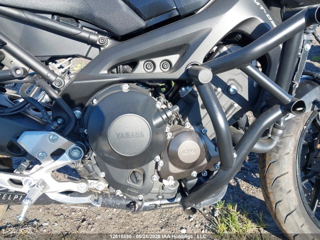 12618898 :رقم المزاد ، JYARN53N2LA002419 vin ، 2020 Yamaha Mt09 مزاد بيع