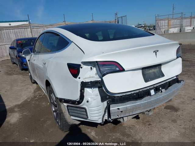 2020 Tesla Model 3 მანქანა იყიდება აუქციონზე, vin: 5YJ3E1EA3LF718623, აუქციონის ნომერი: 12618904