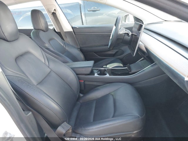 2020 Tesla Model 3 მანქანა იყიდება აუქციონზე, vin: 5YJ3E1EA3LF718623, აუქციონის ნომერი: 12618904