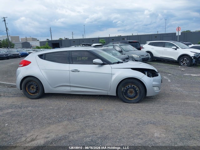 12618910 :رقم المزاد ، KMHTC6AD1CU083584 vin ، 2012 Hyundai Veloster Tech مزاد بيع