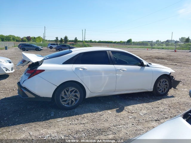 KMHLM4DG0RU666163 Hyundai ELANTRA SEL