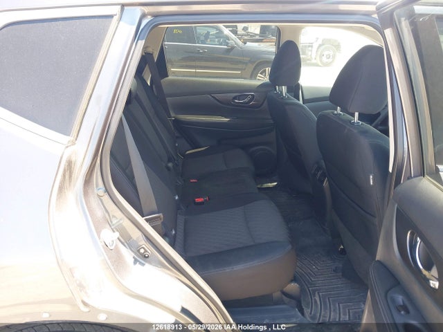 5N1AT2MV0HC842324 Nissan Rogue S/sl Platinum/sv