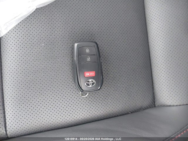12618914 :رقم المزاد ، JTDACACUXP3009684 vin ، 2023 Toyota Prius Prime Xse/xse Premium مزاد بيع