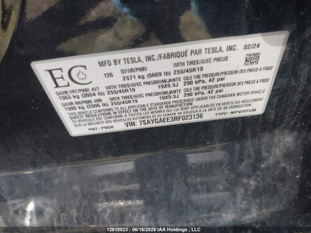 Tesla Model Y Long Range 2024 7SAYGAEE3RF023136 Image 9
