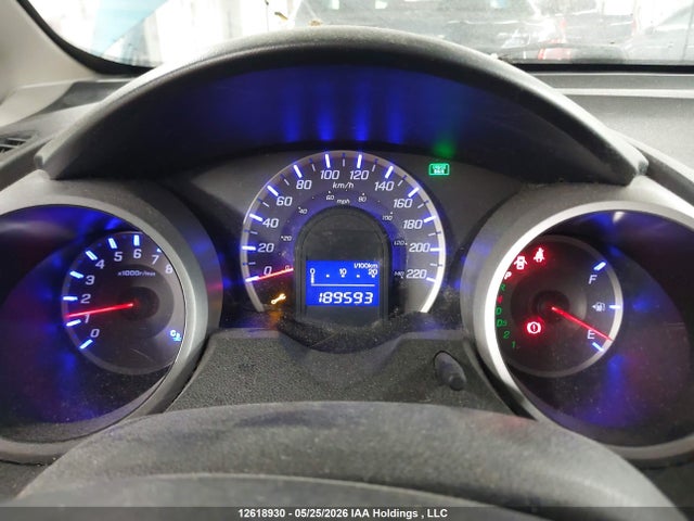 2013 Honda Fit Lx მანქანა იყიდება აუქციონზე, vin: LUCGE8H50D3010879, აუქციონის ნომერი: 12618930