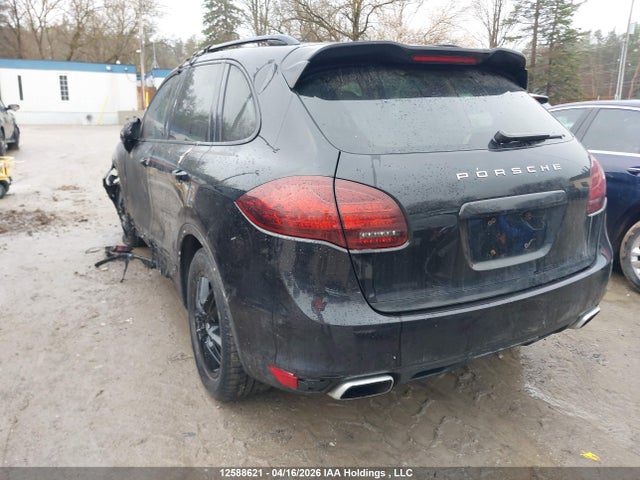 Porsche Cayenne 2014 WP1AA2A20ELA04888 Image 3