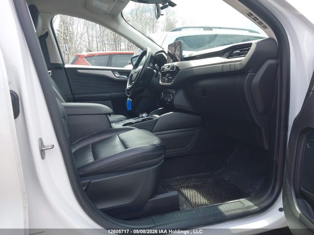1FMCU9H62MUA72956 Ford ESCAPE SEL
