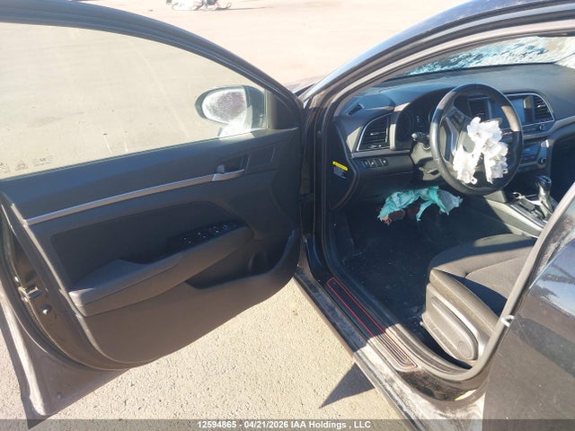 KMHD84LFXJU515949 Hyundai ELANTRA GL