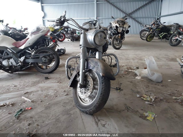 12618953 :رقم المزاد ، 1HD1PDC192Y952249 vin ، 2002 Harley-davidson Flhrsei مزاد بيع