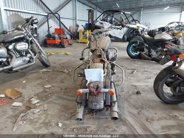 12618953 :رقم المزاد ، 1HD1PDC192Y952249 vin ، 2002 Harley-davidson Flhrsei مزاد بيع