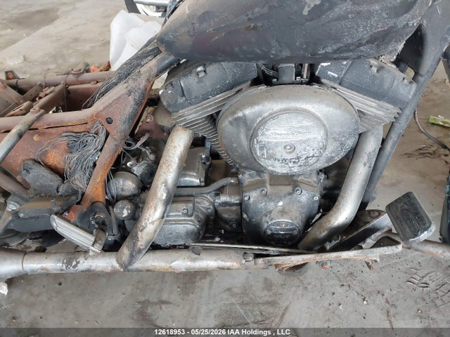 12618953 :رقم المزاد ، 1HD1PDC192Y952249 vin ، 2002 Harley-davidson Flhrsei مزاد بيع