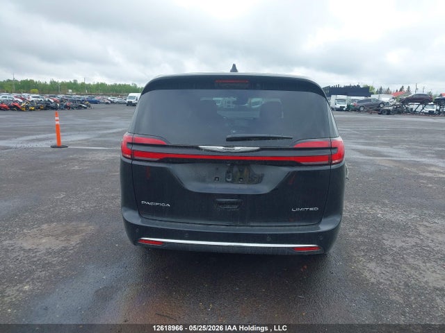 Chrysler Pacifica Limited 2026 2C4RC1GG9TR269275 Image 16