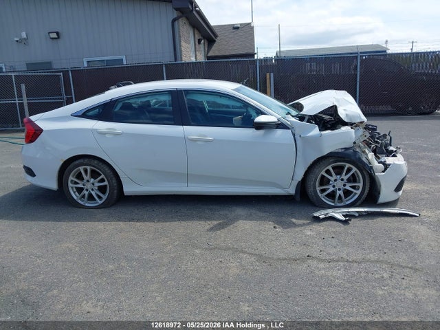 Aukcja sprzedaży 2016 Honda Civic Lx, vin: 2HGFC2F51GH018546, numer aukcji: 12618972