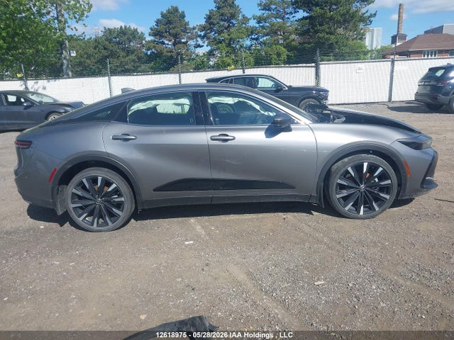 JTDAFAAF8P3002390 Toyota Crown Platinum