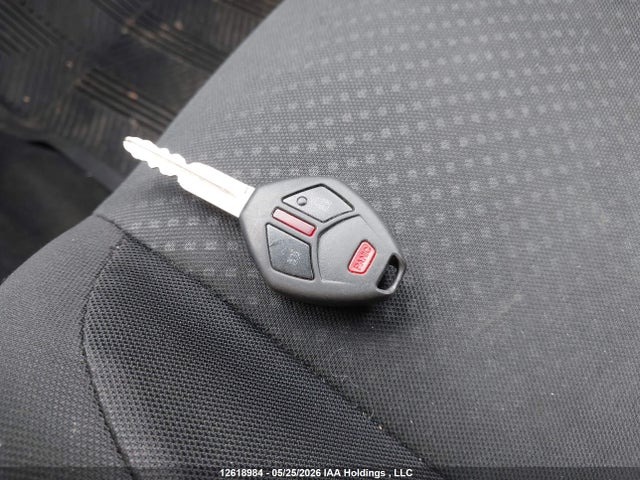 2013 Mitsubishi Rvr Se მანქანა იყიდება აუქციონზე, vin: 4A4AJ3AU4DE604818, აუქციონის ნომერი: 12618984
