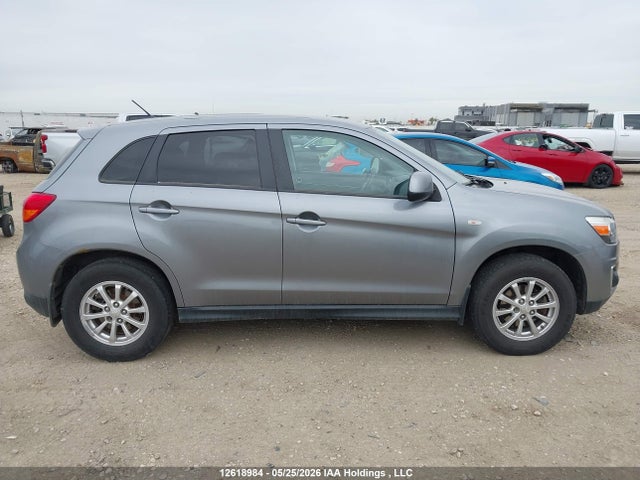 2013 Mitsubishi Rvr Se მანქანა იყიდება აუქციონზე, vin: 4A4AJ3AU4DE604818, აუქციონის ნომერი: 12618984