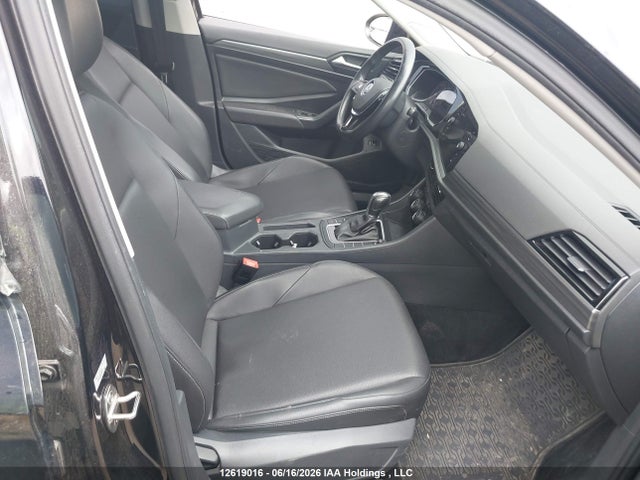 2019 Volkswagen Jetta 1.4 Tsi Highline მანქანა იყიდება აუქციონზე, vin: 3VWE57BU6KM250758, აუქციონის ნომერი: 12619016