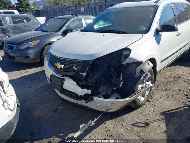 12619022 :رقم المزاد ، 1GNKVFED4FJ127062 vin ، 2015 Chevrolet Traverse Ls مزاد بيع