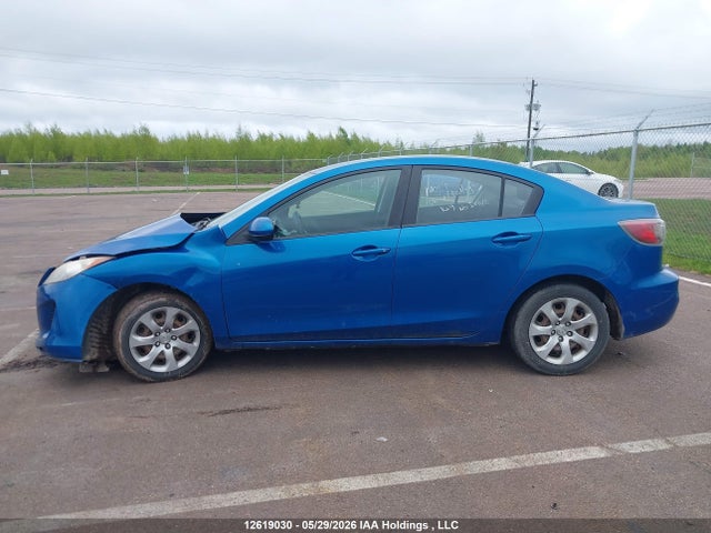 2013 Mazda 3 I მანქანა იყიდება აუქციონზე, vin: JM1BL1UF4D1771680, აუქციონის ნომერი: 12619030