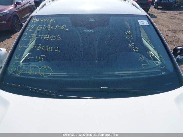 Auction sale of the 2025 Volkswagen Taos Comfortline, vin: 3VVUC7B23SM018087, lot number: 12619032