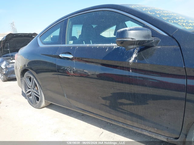 Продаж на аукціоні авто 2016 Honda Accord Touring, vin: 1HGCT1A05GA800159, номер лоту: 12619039